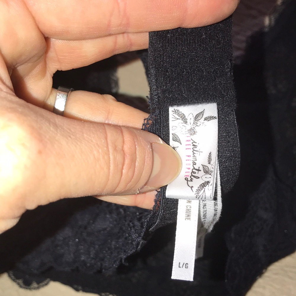 Halter bralette - Picture 4 of 4